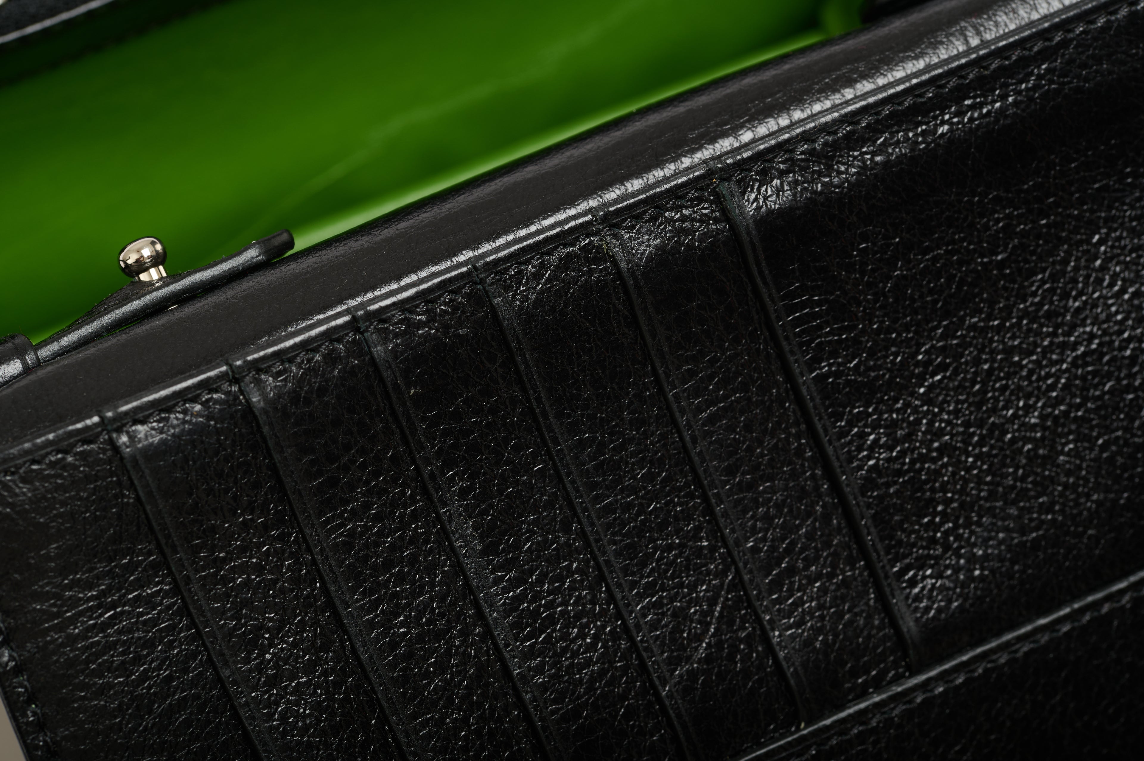Georgia — Black Nile Crocodile Belly Leather Clutch Bag with Removable Link Strap